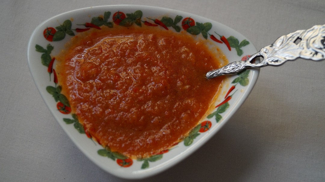Острый томатный соус и заправка к супам