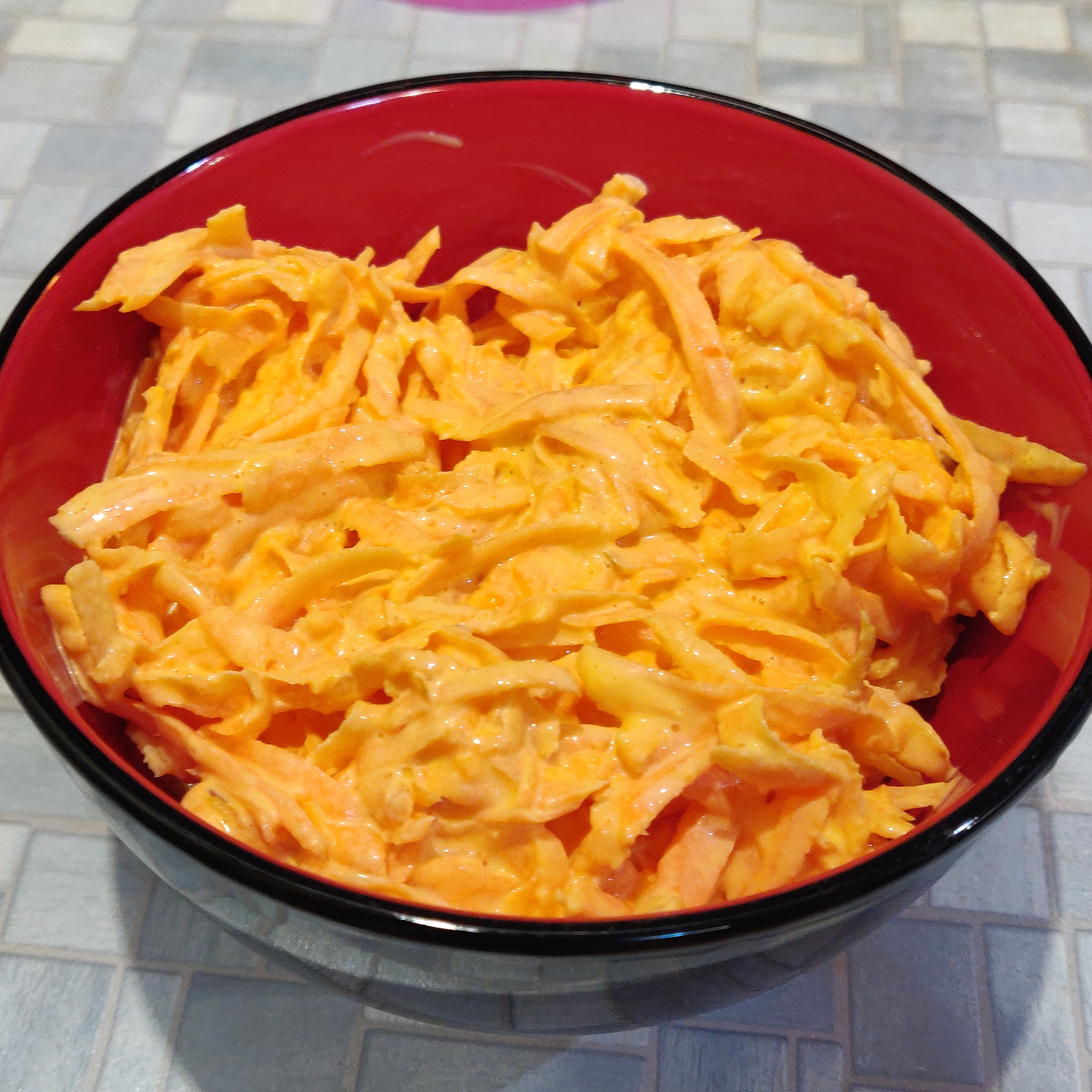 Салат Морковный с копчёным сыром