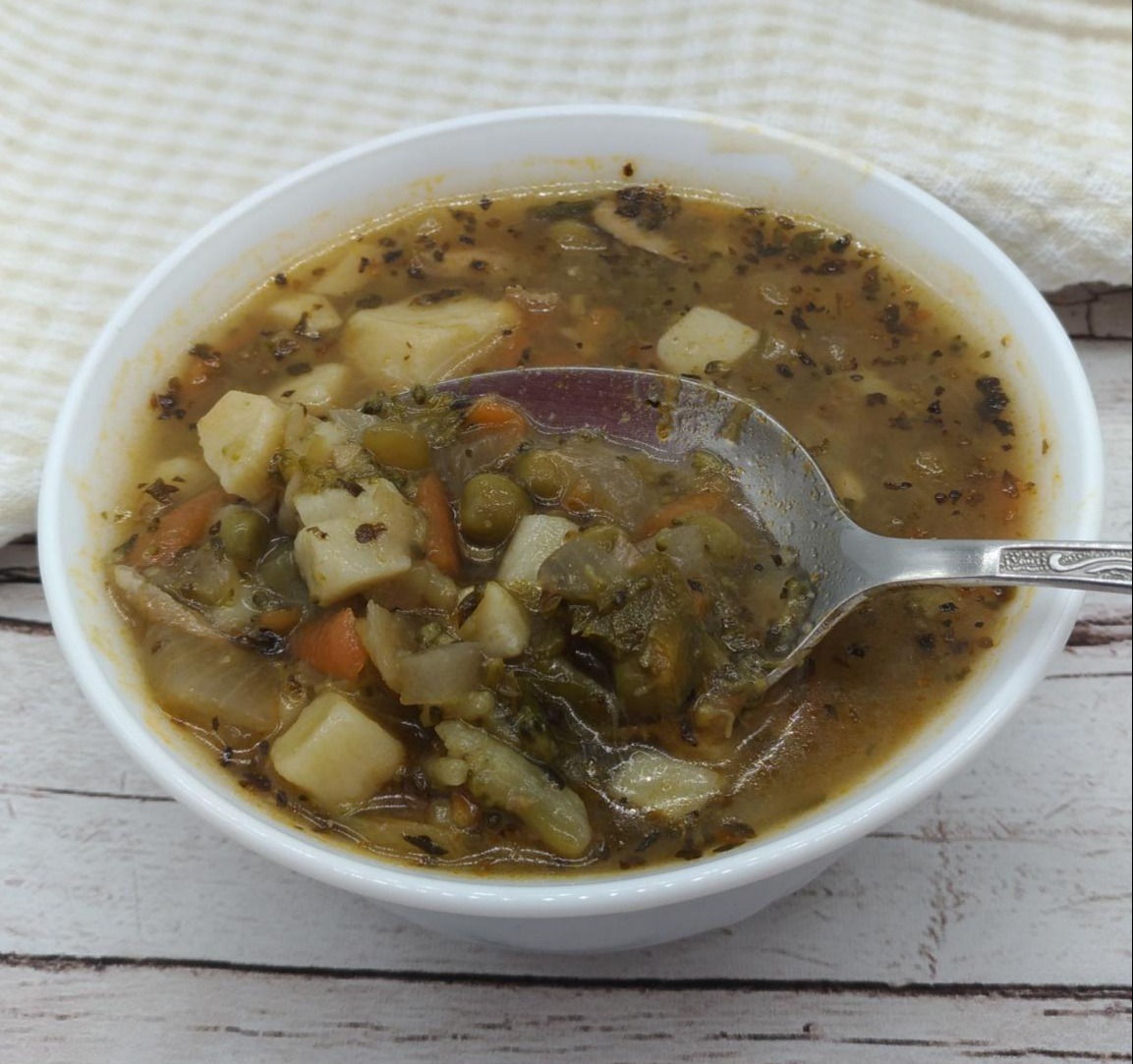 Суп с зелёным горошком и фасолью