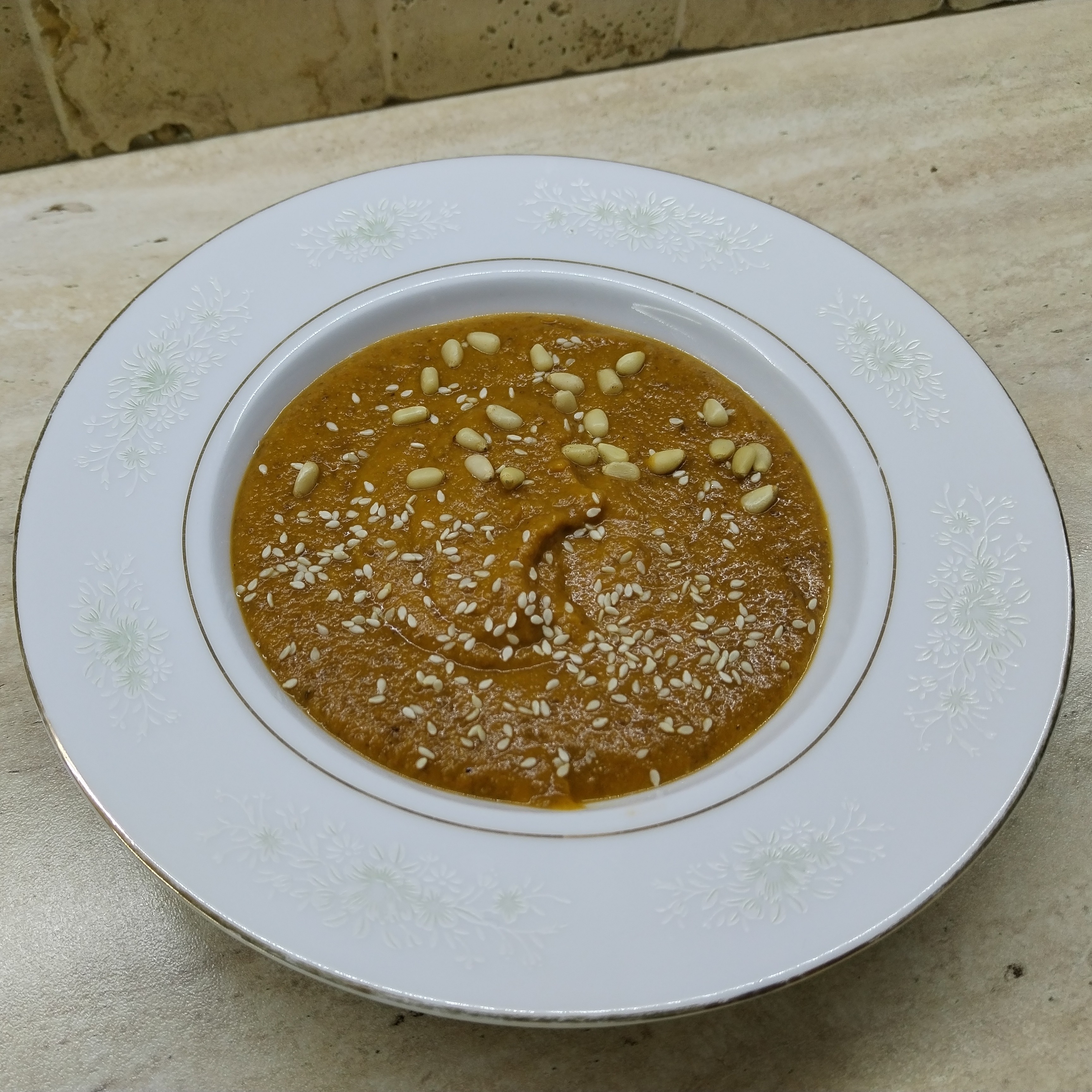 Чечевичный суп-пюре с тыквой и "фрикадельками" (веганский)