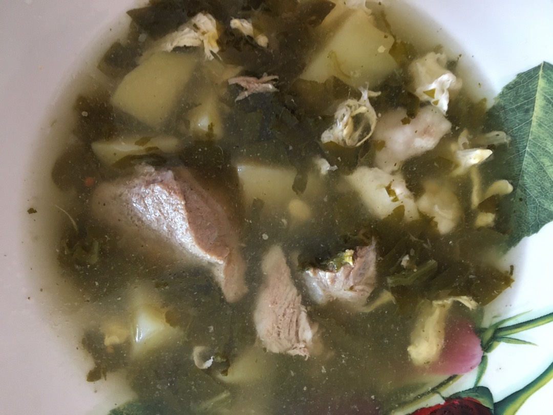 Зелёный суп с щавелем