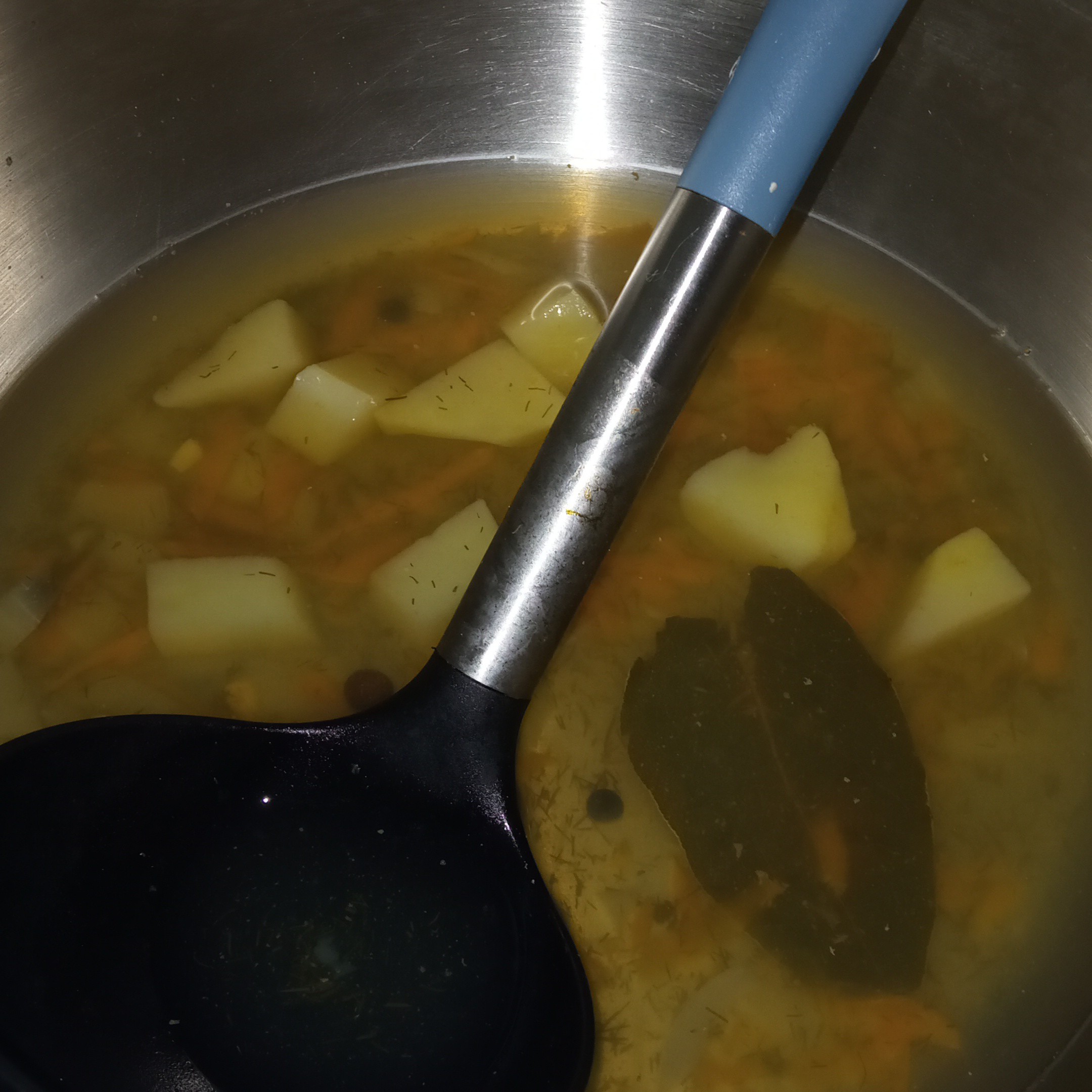 Рыбный суп (из горбуши) 🍜