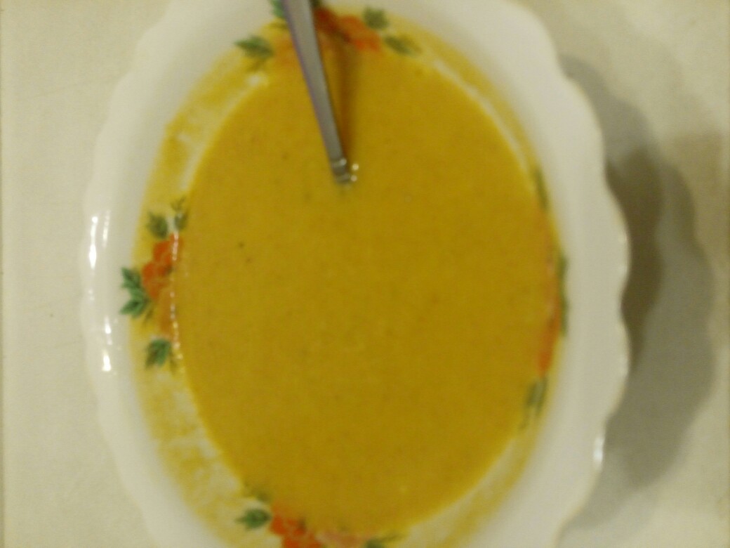 Суп из хурмы с тыквой и кокосовым молоком