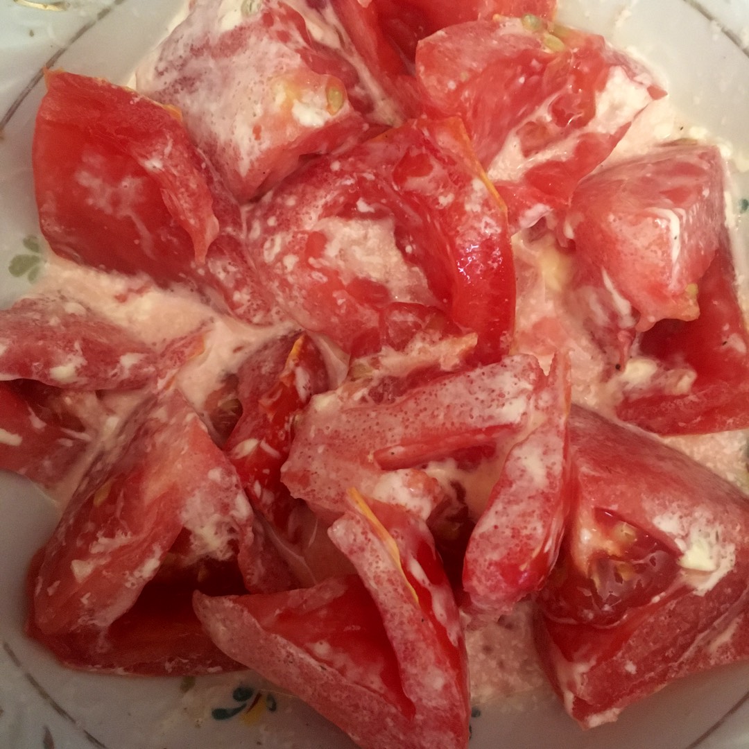Салат из помидоров с чесноком 🍅🥗