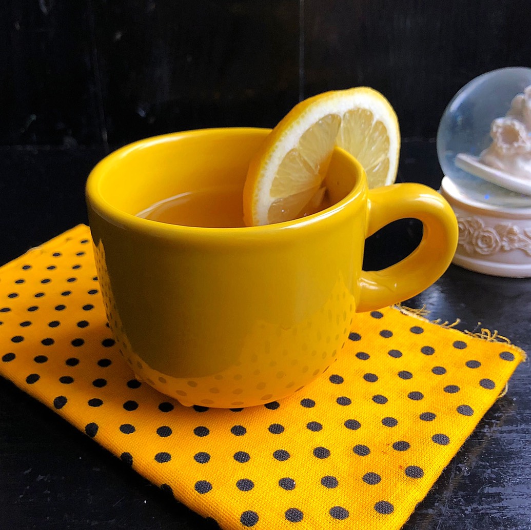 Имбирно-медовый чай с лимоном