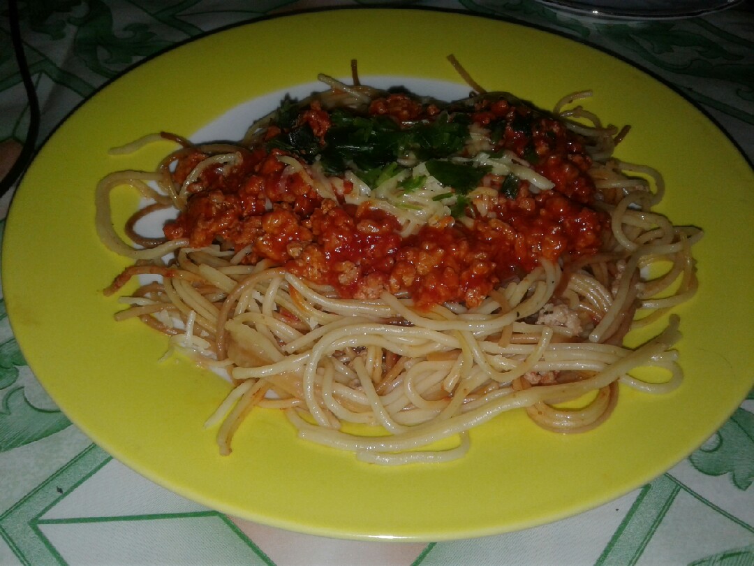 Паста с фаршем в итальянском томатном соусе