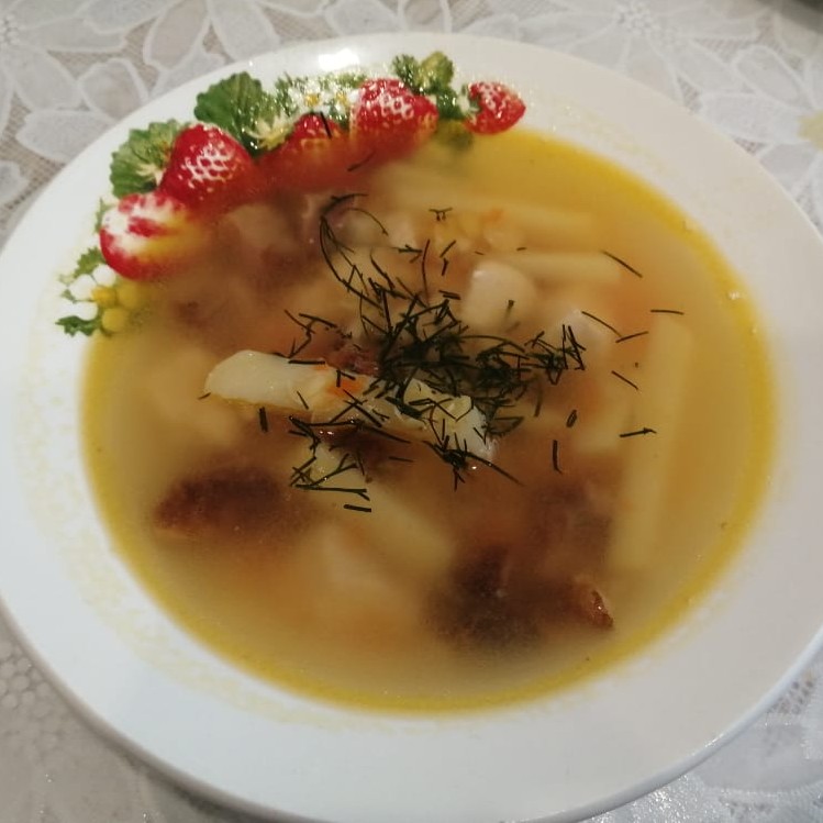 Гороховый суп с копчёными ребрышками. 🍲