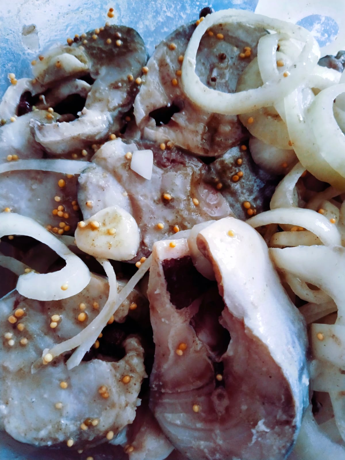 Скумбрия маринованная в банке