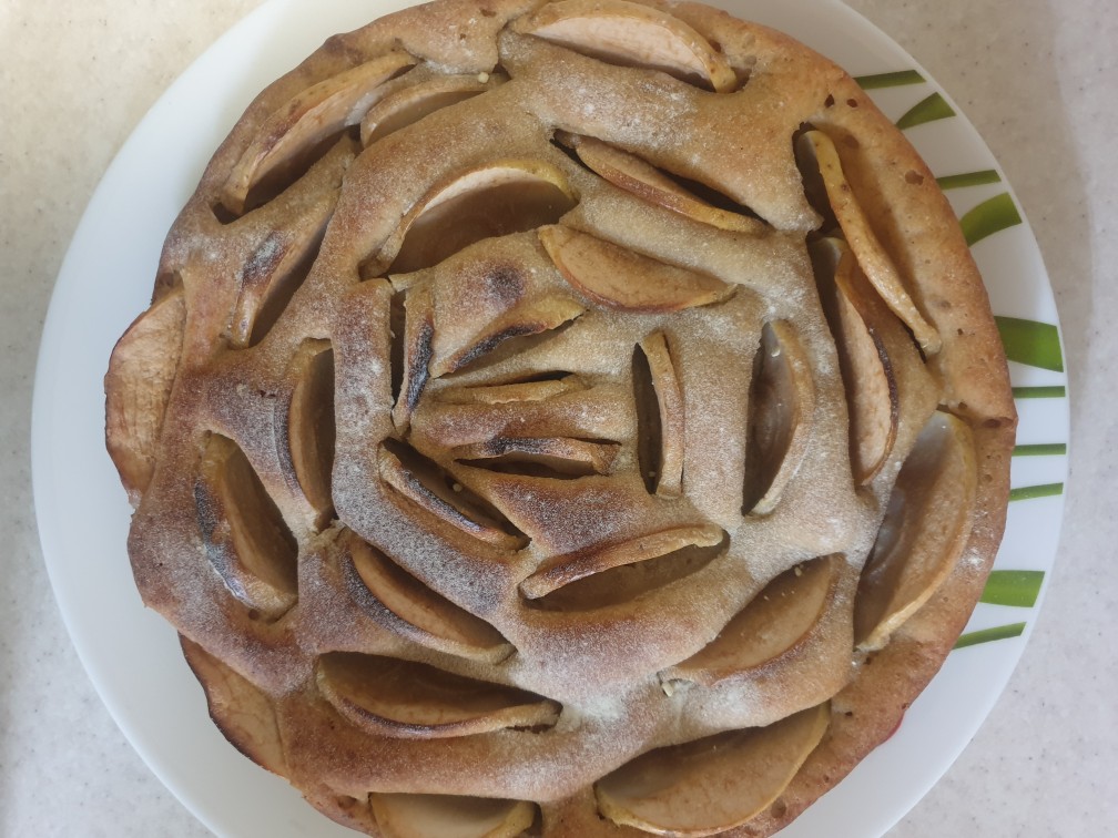Воздушный пирог с яблоками