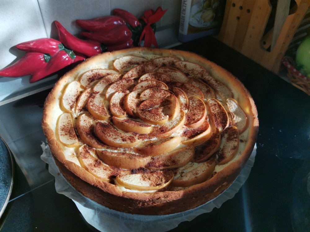 Твороженно яблочный пирог