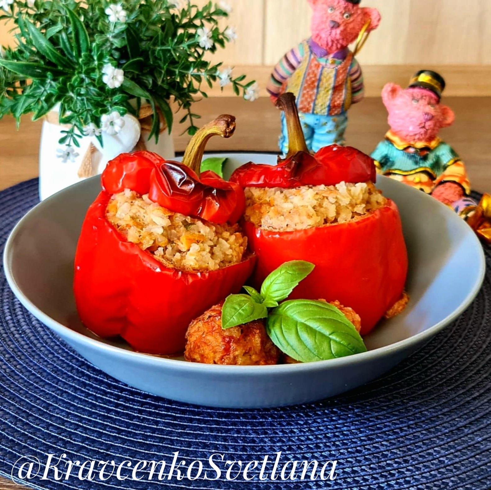 Перец фаршированный (в мультиварке)
