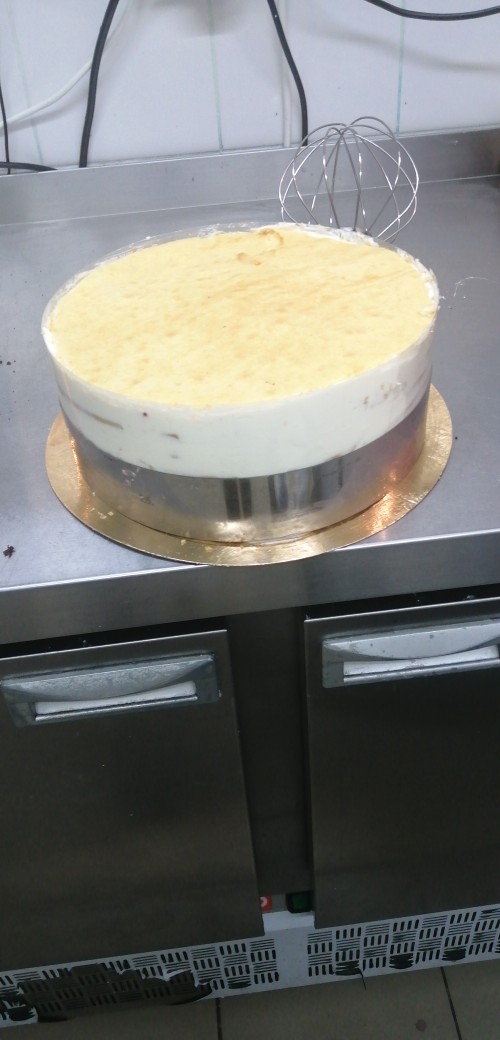 Классический сметанный торт