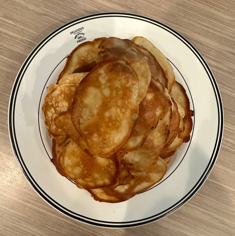 🥞 блины на кислом молоке с 🍌 бананом