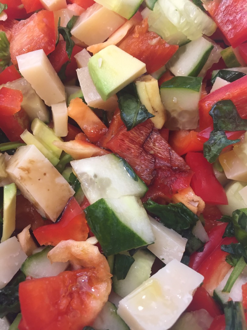 Овощной салат Весенний #кулинарныймарафон