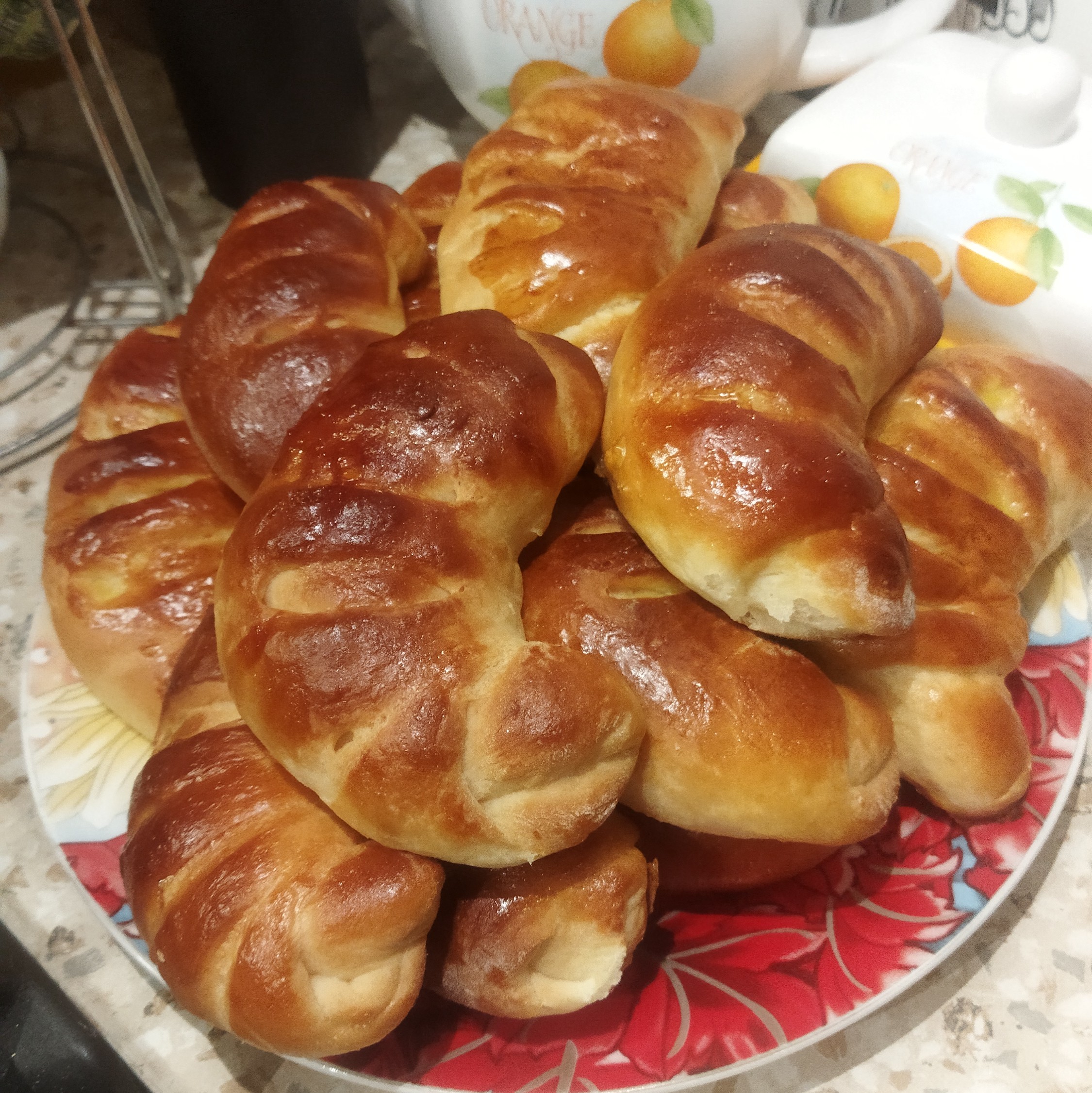 Сдобные рогалики с заварным кремом🥐