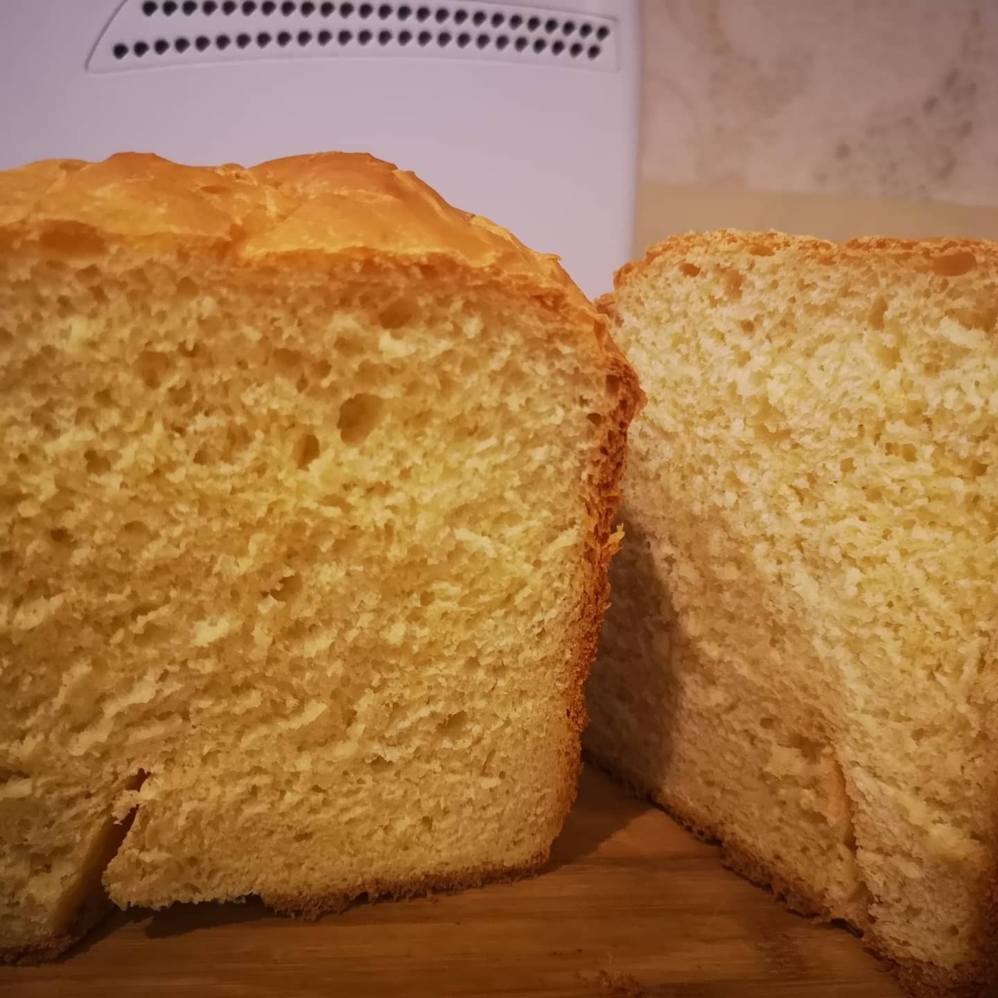 Молочный хлеб в хлебопечке Redmond