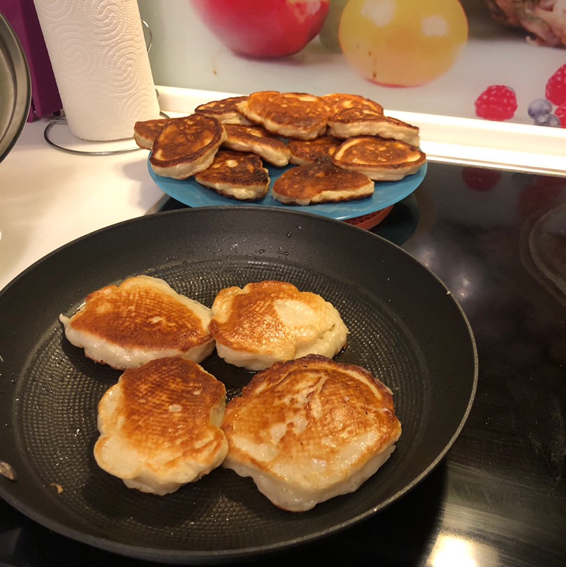 Воздушные оладьи с яблочным вкусом