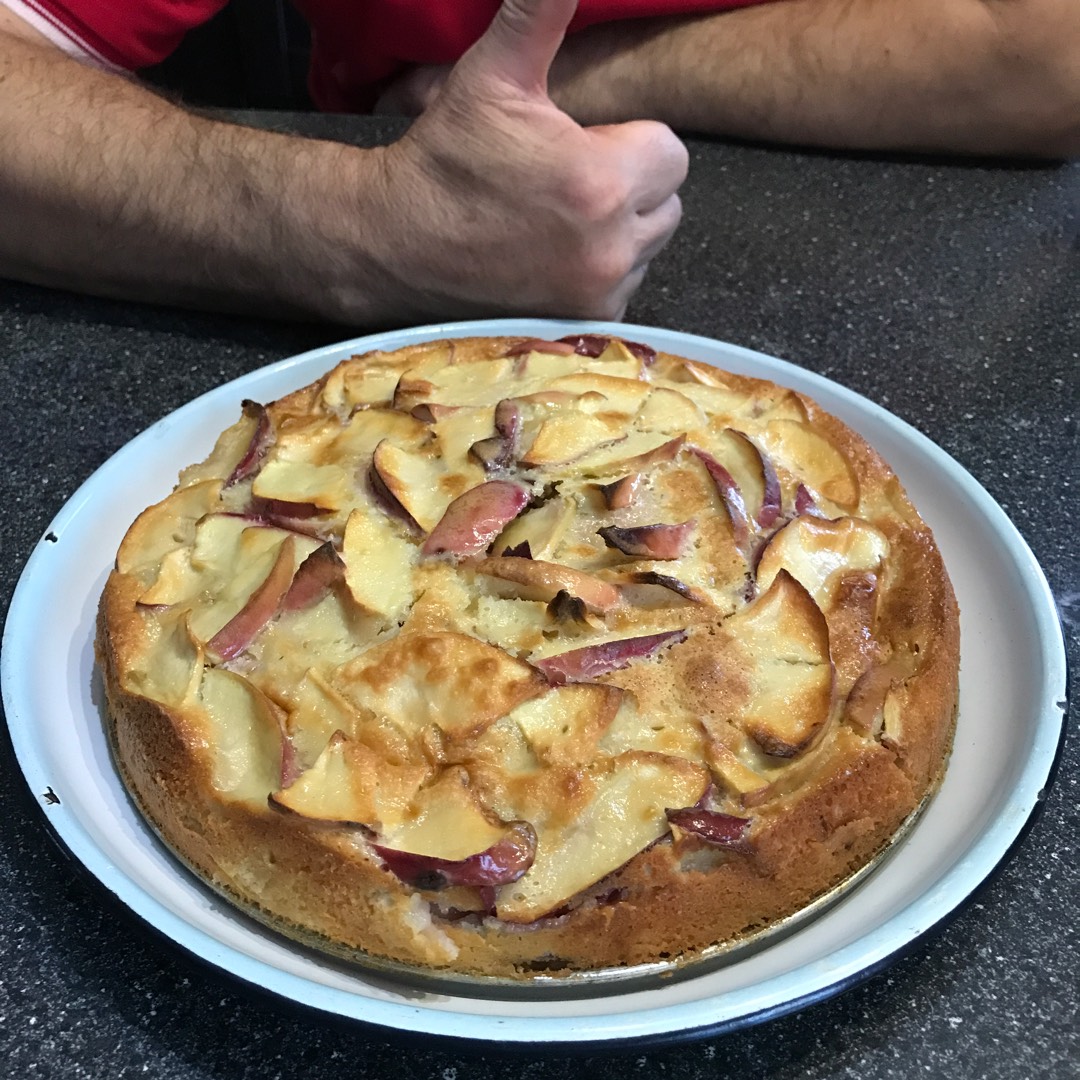 Яблочный пирог на сметане