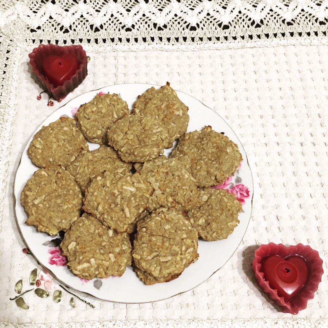 Овсяное печенье с яблоком и мёдом, очень даже вкусненько