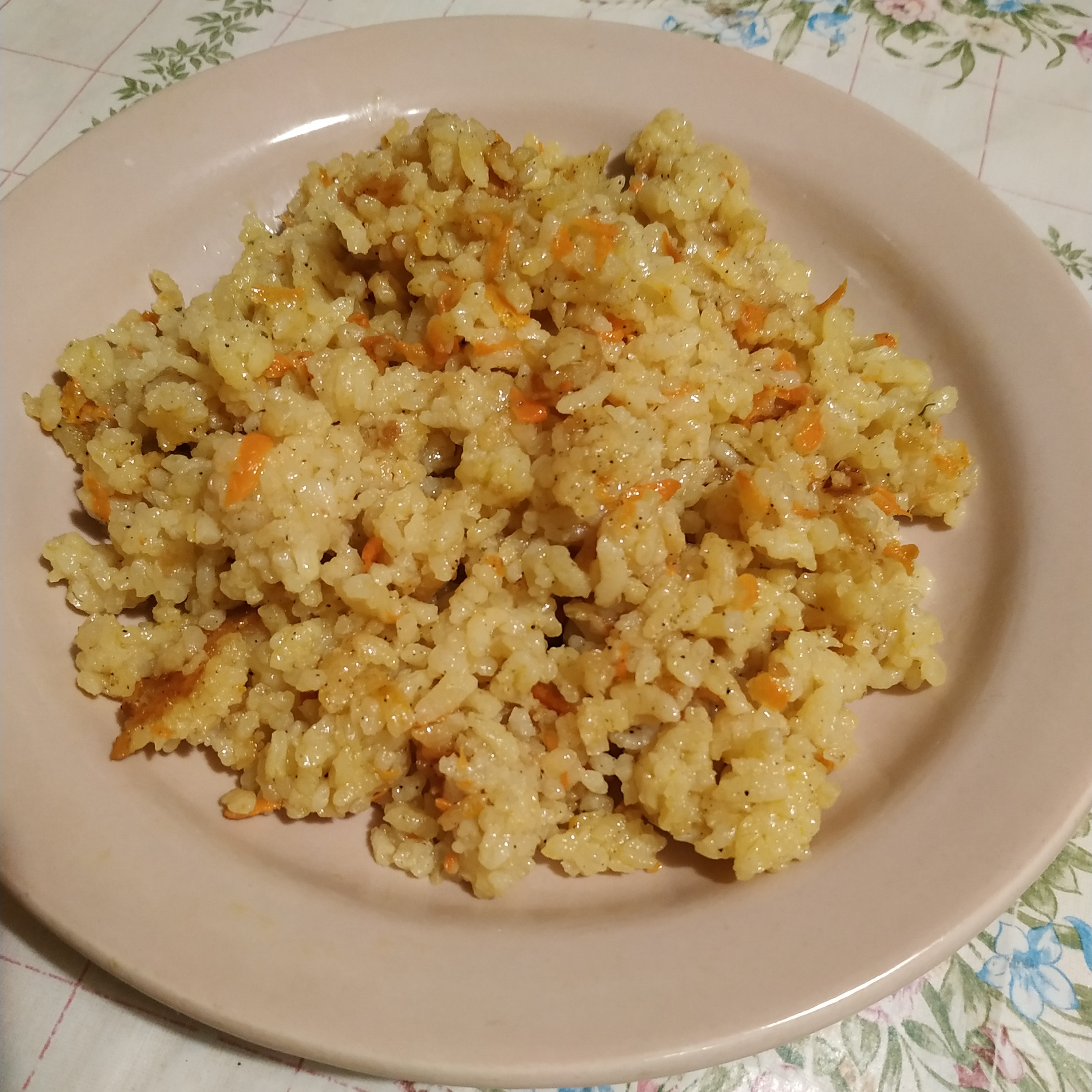 Рис с морковкой и луком