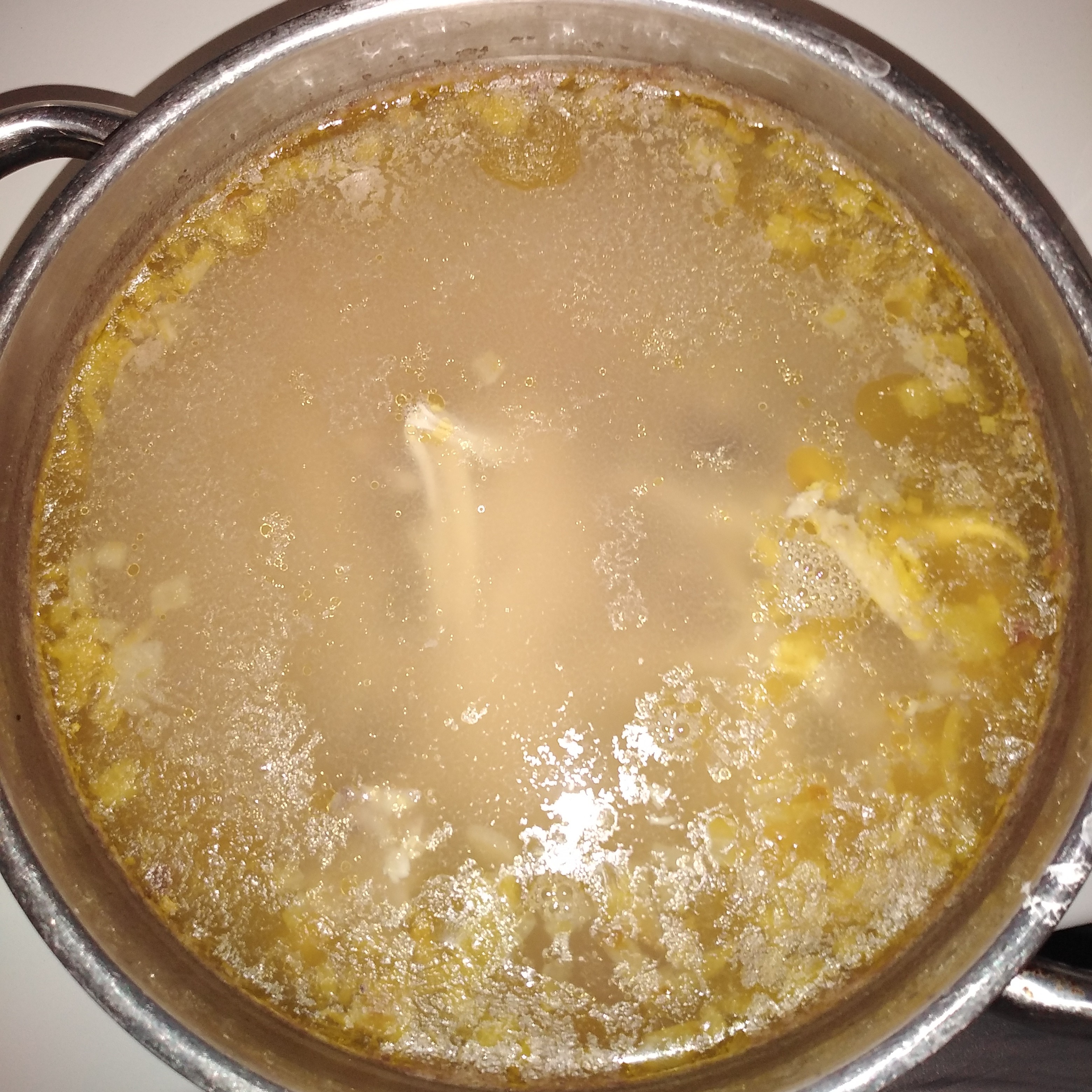 Рисовый суп с куриными потрохами