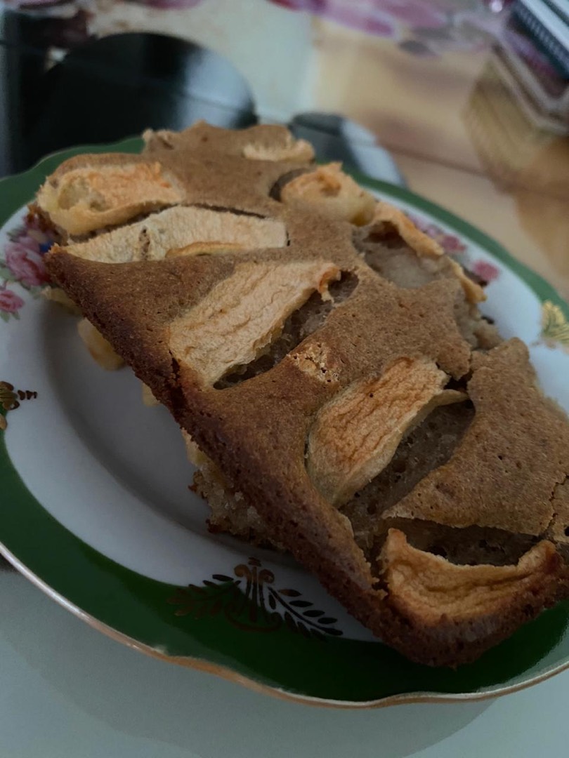 Творожная запеканка с яблоками, клюквой и орехами 💛