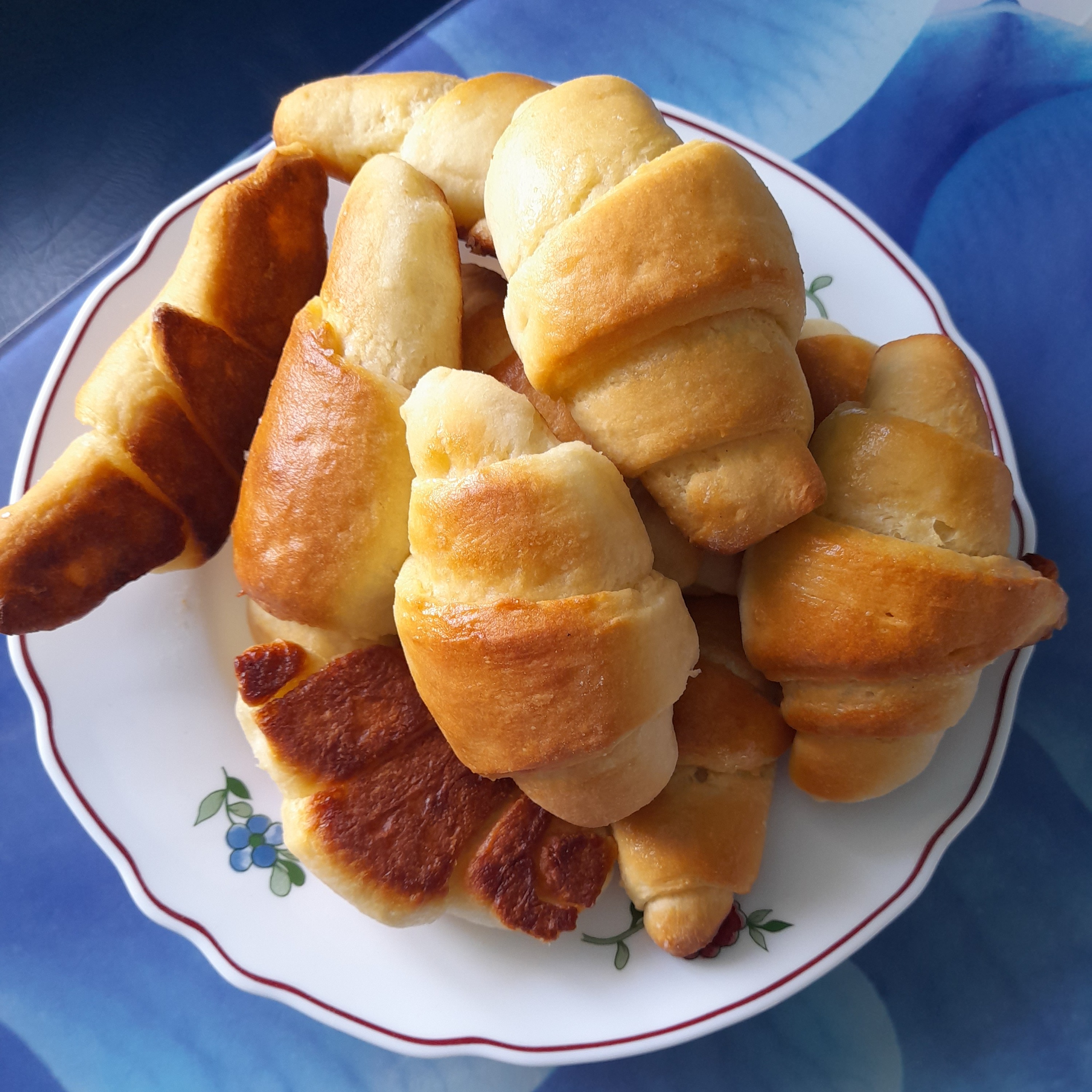 Нежные булочки с яблочным повидлом 🥐