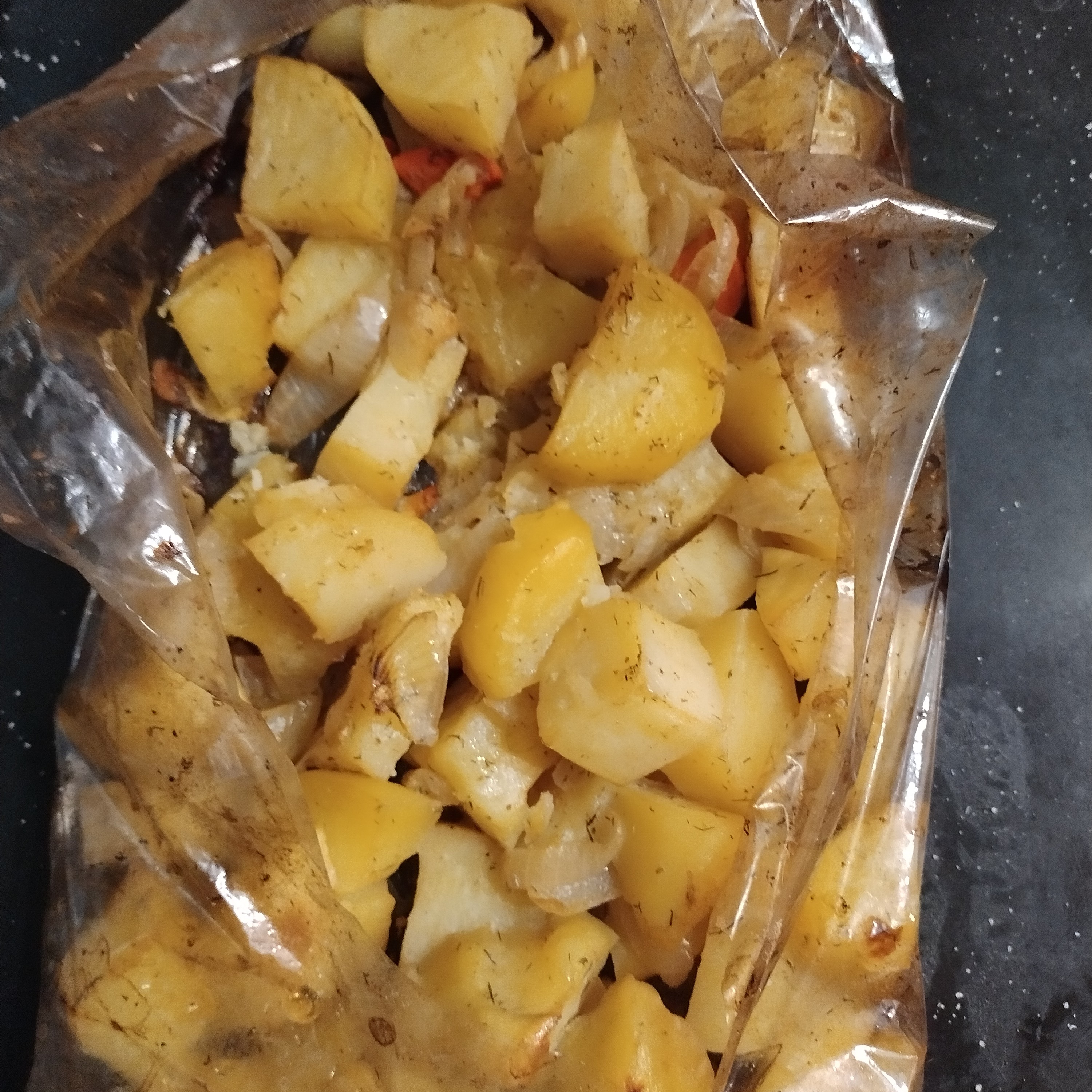 Утка с картофелем в рукаве для запекания в духовке