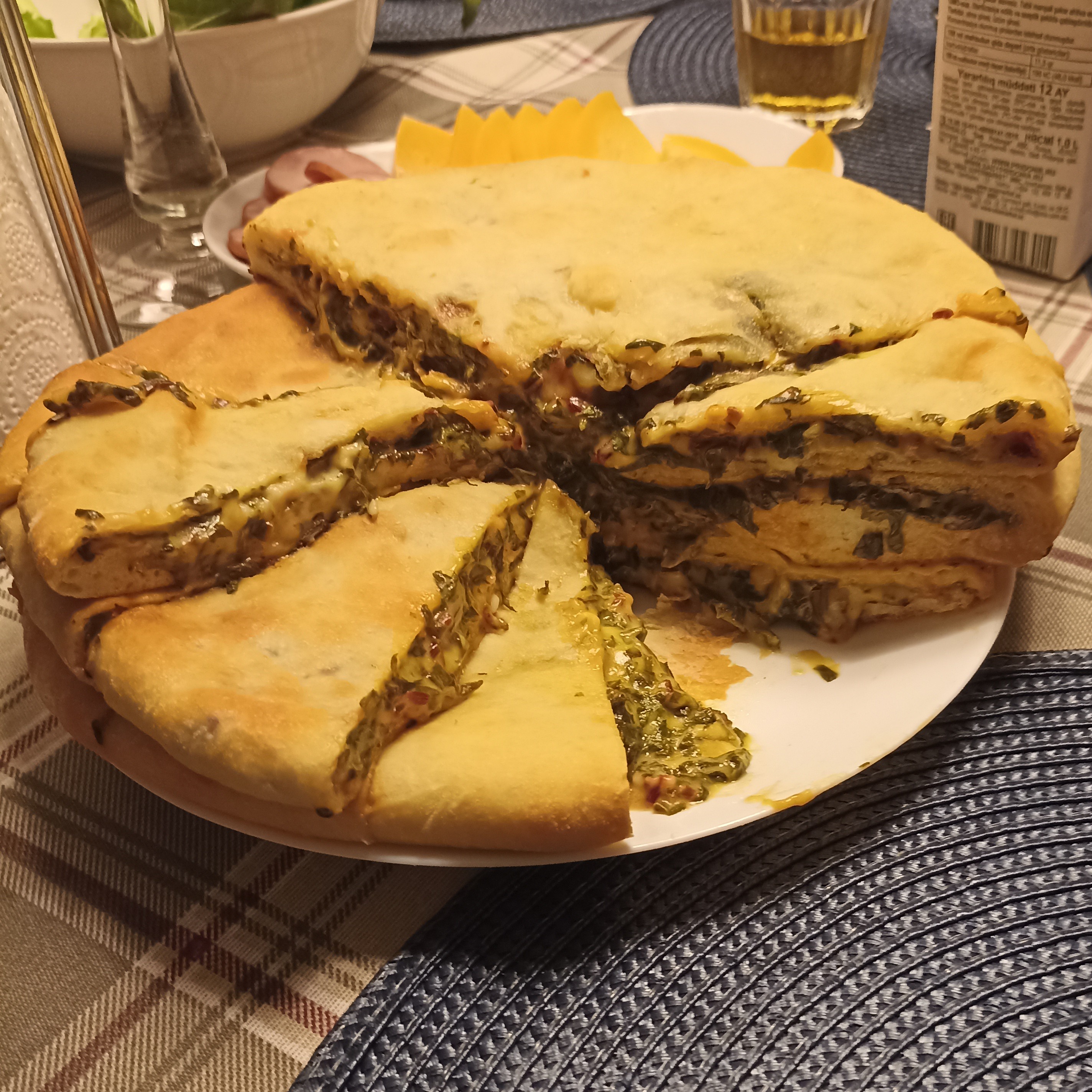 Цахараджин. Осетинские пироги с сыром и свекольной ботвой