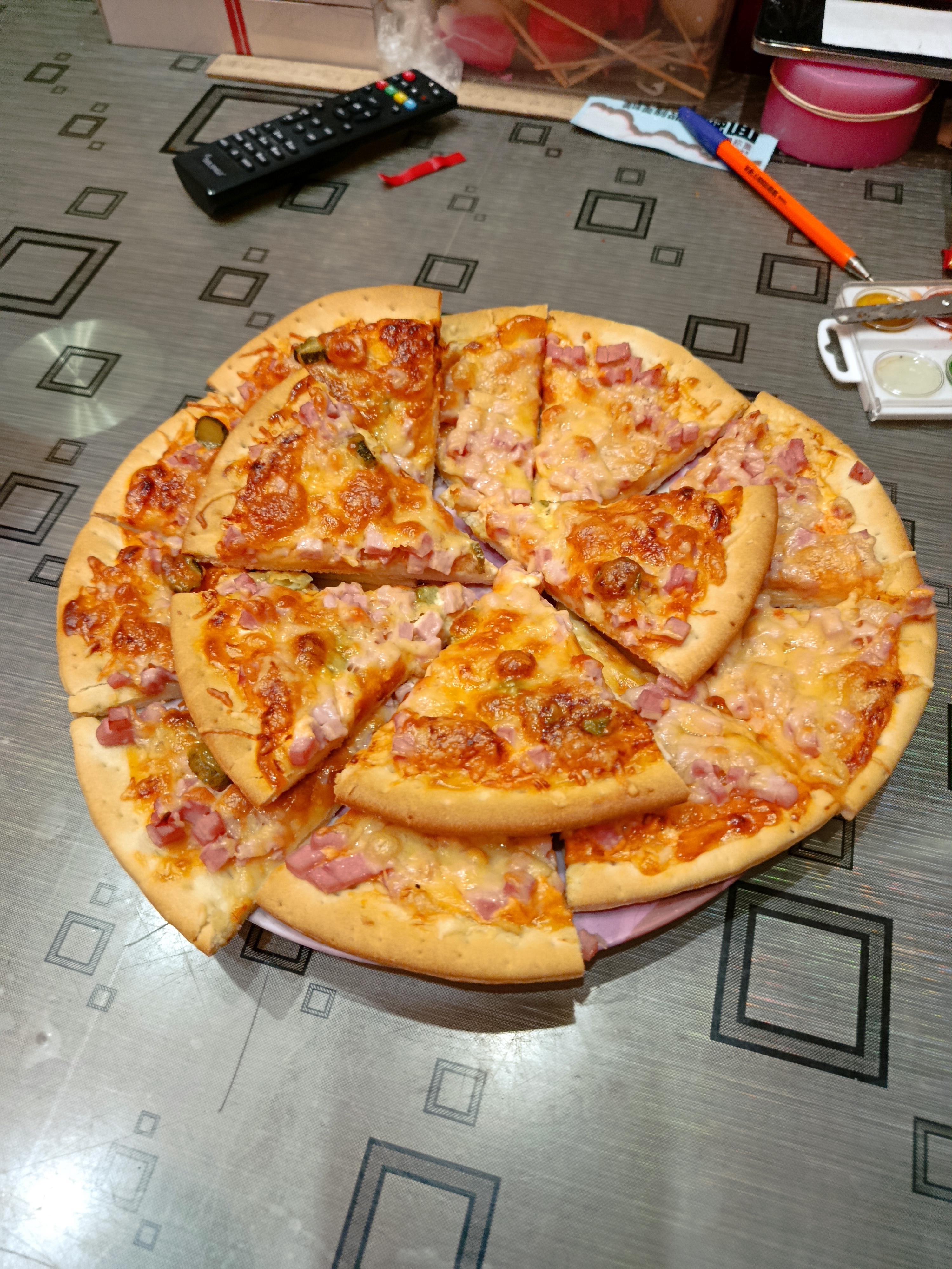 Пицца из готового теста