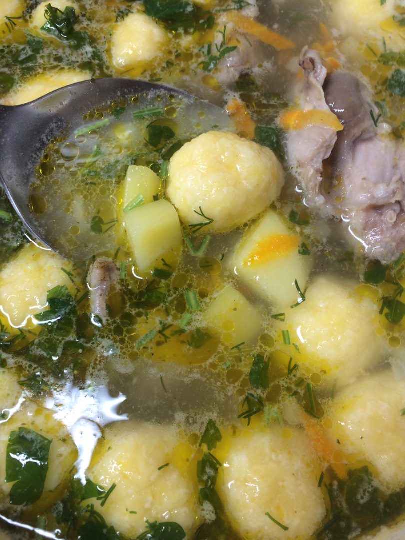 Суп с сырными клецками. #кулинарныймарафон