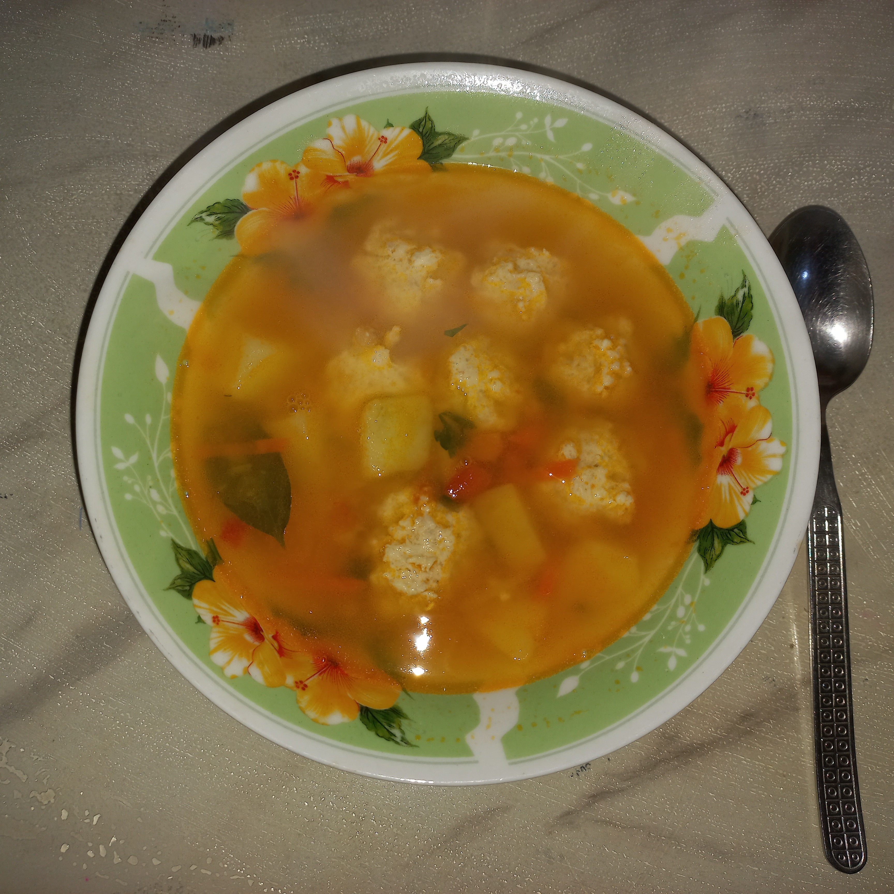 Овощной суп с чечевицей и фрикадельками
