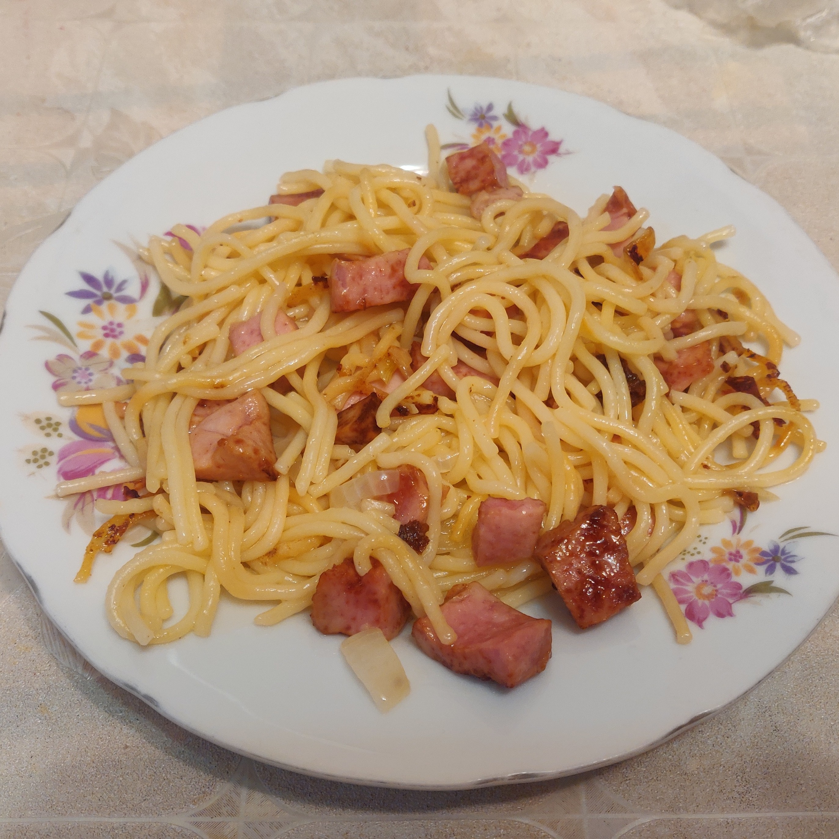 Спагетти «По-студенчески»