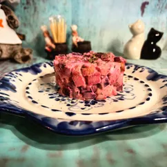 Салат из свёклы с сельдью
