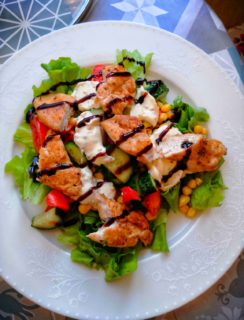 Салат "А-ля цезарь"