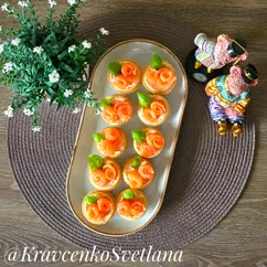 Тарталетки с рыбой и сыром для праздничного стола