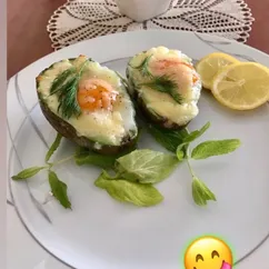 🥚Яичница в авокадо 🥑 #пп #ппзавтрак #авокадо #яйцо