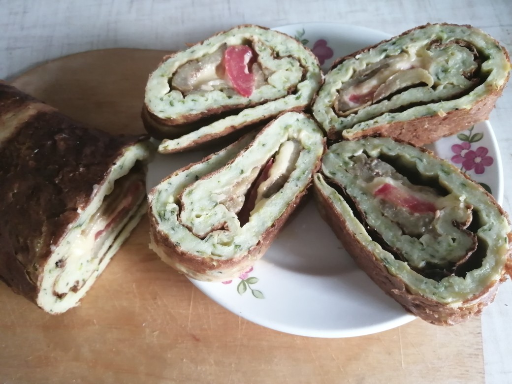 Кабачковый рулет