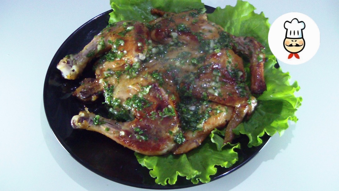 Цыпленок Табака (тапака) на сковороде