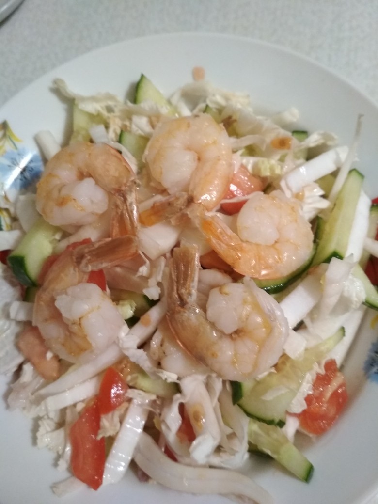 Салат из свежих овощей с морепродуктами#пост