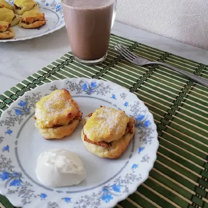 Творожники с яблоками