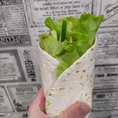 Ролл из тортильи 🌯