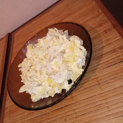 Сытный салат с анансом