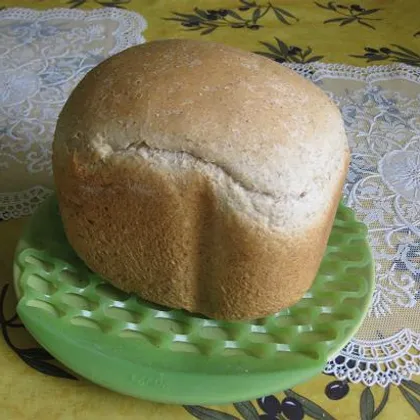 Ароматный сырно-чесночный хлеб в хлебопечке