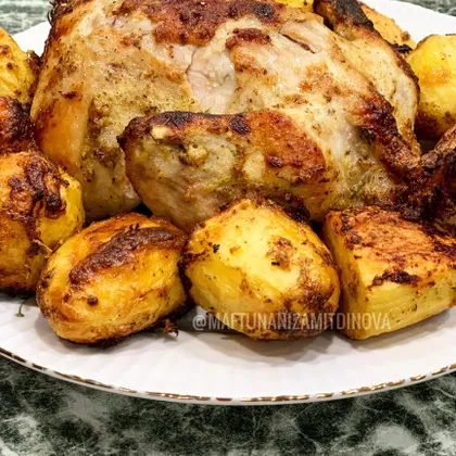 Курица с картофелем, запеченная в духовке