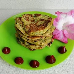 Оладьи из кабачков с сыром