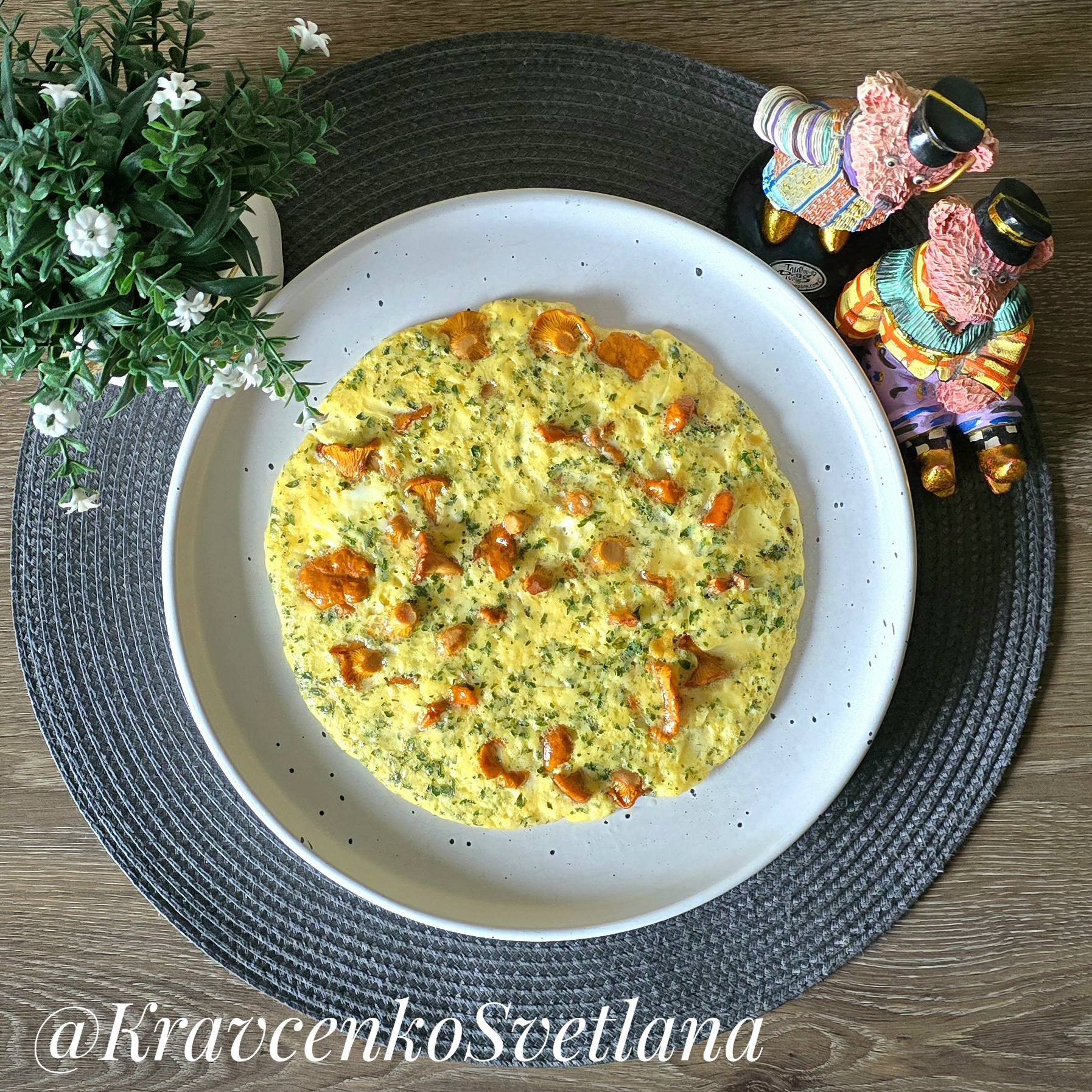 Омлет с лисичками