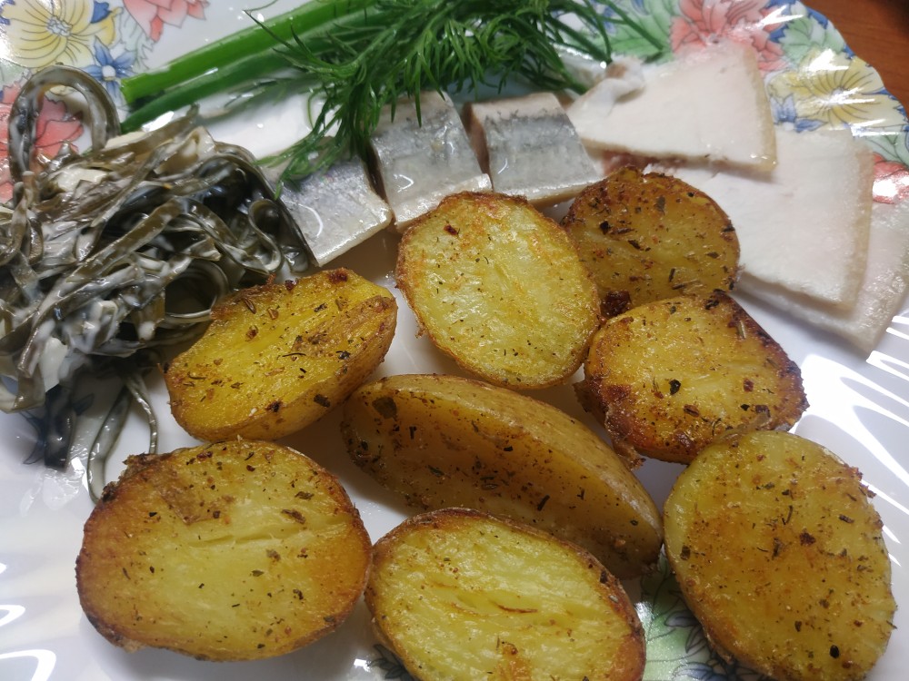 Картошка, запечённая в мундире