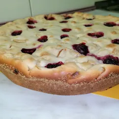 Шарлотка с яблоком 🍏 и вишней 🍒