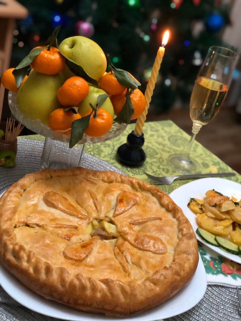 Пирог с мясом и картошкой 🥧